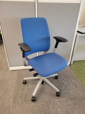 C72764 - Steelcase Amia Chairs