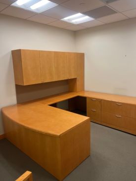D23312 - Steelcase U-Shape Desk Sets