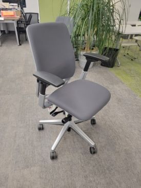 C72701 - Steelcase Amia Office Chairs